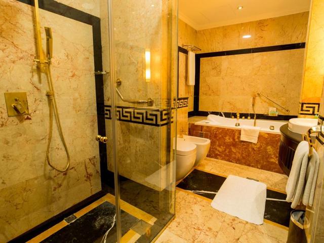 фото Grand Excelsior Hotel Al Barsha изображение №22