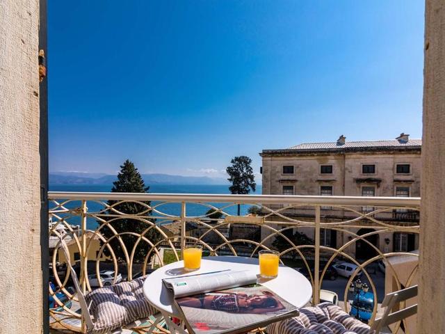 фотографии отеля Luxury Seaview Apartment In Corfu Town By CorfuEscapes изображение №11