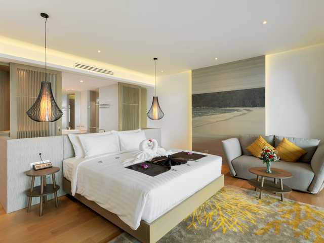 фото отеля Wyndham Grand Phuket Kalim Bay изображение №17