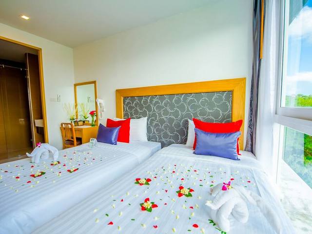 фото Grand Nai Harn Suites (ex. The Jasmine Nai Harn Beach Resort and Spa; Saiyuan Buri Resort and Spa) изображение №18
