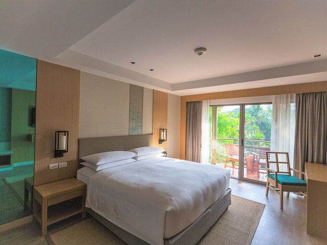 фото отеля Phuket Marriott Resort & Spa, Merlin Beach (ex. Merlin Beach Resort) изображение №49