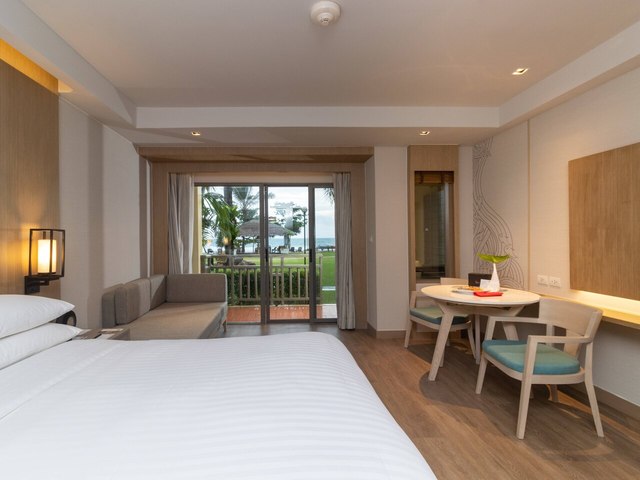 фотографии отеля Phuket Marriott Resort & Spa, Merlin Beach (ex. Merlin Beach Resort) изображение №35