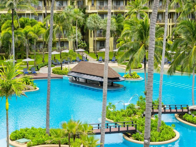 фото отеля Phuket Marriott Resort & Spa, Merlin Beach (ex. Merlin Beach Resort) изображение №29