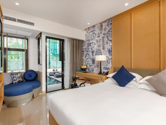 фотографии отеля Outrigger Surin Beach Resort (ex. Manathai Surin Phuket; Manathai Hotel & Resort) изображение №11