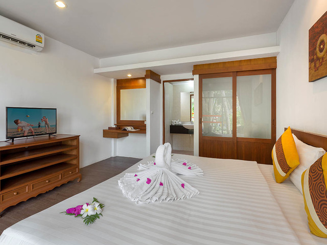 фото отеля Phuket Sea Resort (ex. Maalai Resort) изображение №17