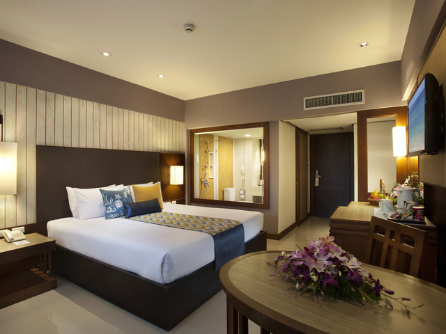 фото отеля Courtyard Phuket, Patong Beach Resort (ex. Patong Merlin) изображение №33
