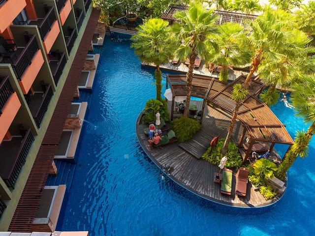 фото Courtyard Phuket, Patong Beach Resort (ex. Patong Merlin) изображение №26