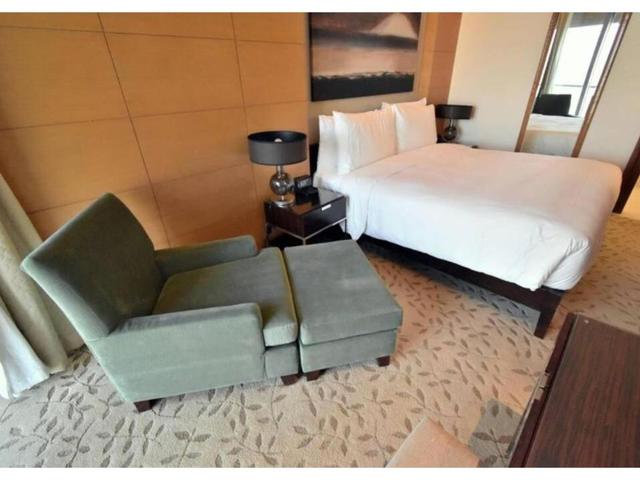 фото отеля Luxury 1 Bedroom At The Address Dubai Mall изображение №17