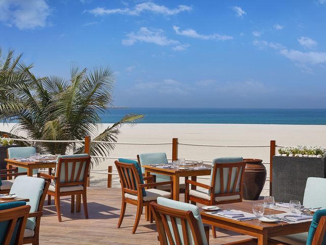 фото The Ritz-Carlton Ras Al Khaimah, Al Hamra Beach (ex. Banyan Tree Ras Al Khaimah Beach) изображение №18