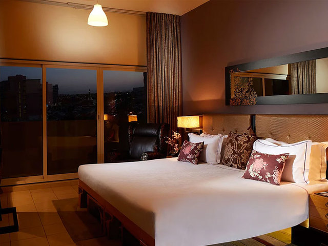 фото ZiQoo Hotel Apartment Dubai изображение №14
