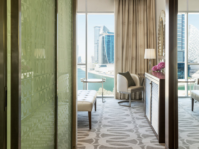 фото Hilton Dubai Al Habtoor City (ex.The Westin Dubai Al Habtoor City) изображение №18