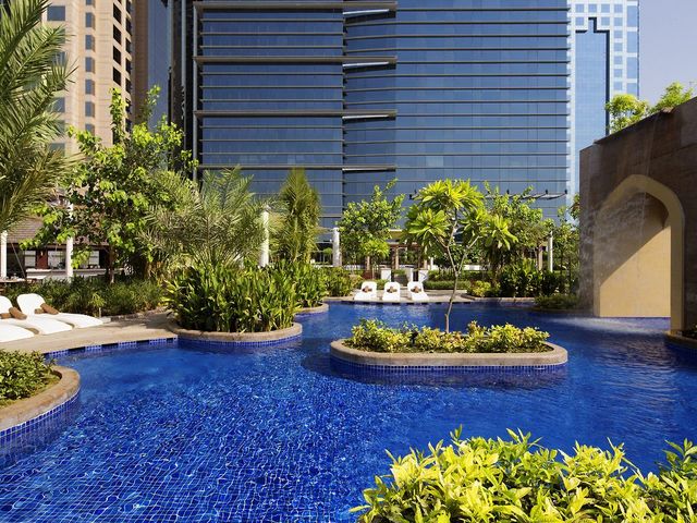 фото отеля Conrad Dubai By Hilton изображение №1