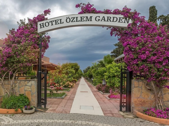 фотографии отеля Ozlem Garden изображение №11