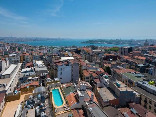 фотографии Ramada Istanbul Pera (The Peak Hotel) изображение №16