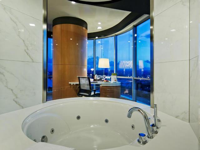 фотографии DoubleTree by Hilton Hotel Istanbul - Moda изображение №44