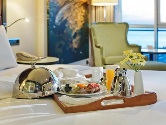 фотографии отеля DoubleTree by Hilton Hotel Istanbul - Moda изображение №39