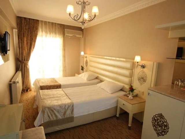 фото Q Hotel Laleli (ex. Q-Inn Hotel Istanbul) изображение №2