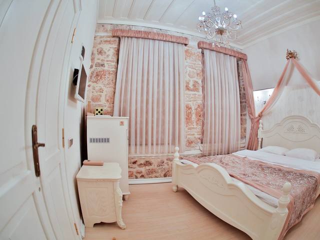 фото отеля Lavin Suites (ex. Ottoman Suites; Elegance Dream) изображение №25