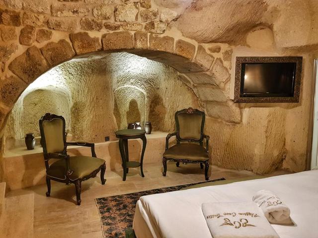 фото отеля Elysion Cave Suites изображение №25