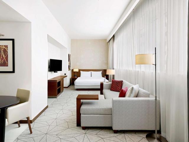 фото отеля Hyatt Place Dubai Al Rigga Residences изображение №5