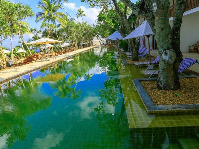 фото отеля Pandanus Beach Resort & Spa (ex. Emerald Bay) изображение №9