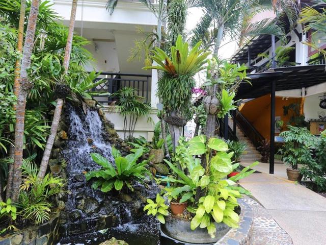 фото отеля Deevana Patong Resort & Spa изображение №41