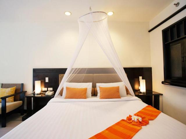фото отеля Woraburi Phuket Resort & Spa изображение №37