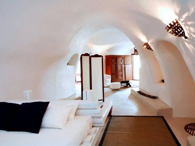 фото Ducato Wine Hotel & Villas (ex. Santorini Mansions) изображение №6
