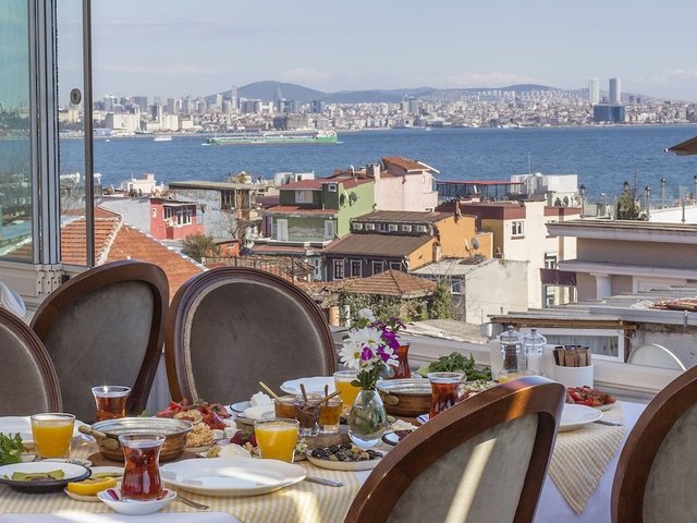 фото отеля Darussaade Istanbul изображение №17
