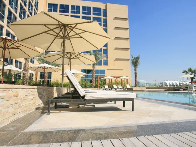 фото Rotana Centro Yas Island изображение №2