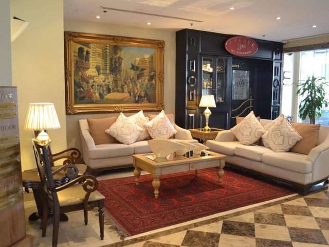 фото Sheraton Khalidiya (ex. Sheraton Suites Abu Dhabi; Sheraton Residence Abu Dhabi) изображение №10