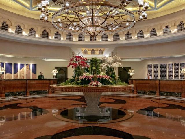 фото отеля Shangri-La Hotel Qaryat Al Beri Abu Dhabi изображение №33