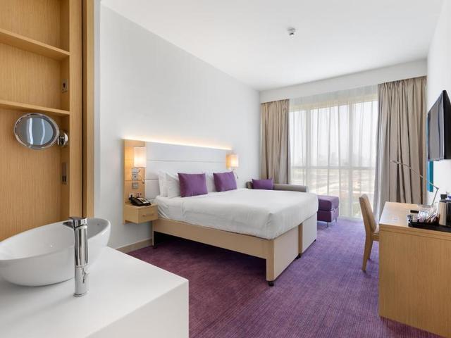 фотографии Premier Inn Dubai Ibn Battuta Mall изображение №8