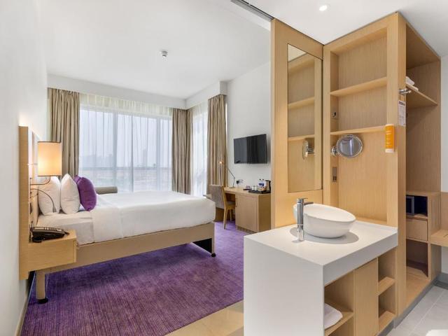 фотографии отеля Premier Inn Dubai Ibn Battuta Mall изображение №7