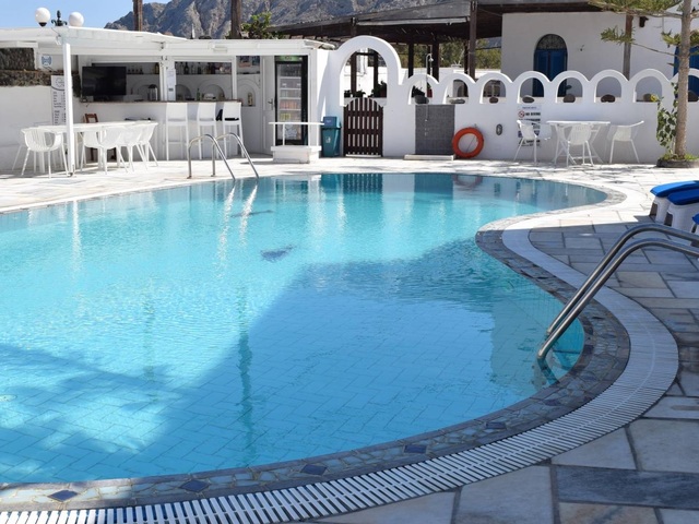 фото отеля Sunflower Santorini изображение №1