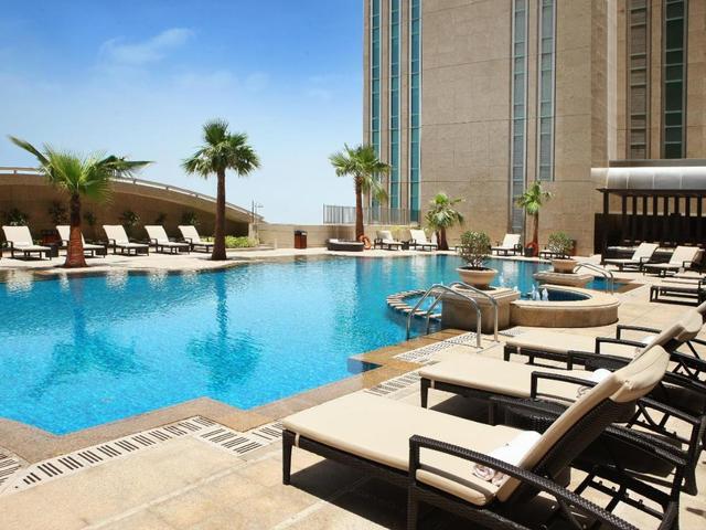 фото отеля Sofitel Abu Dhabi Corniche изображение №1