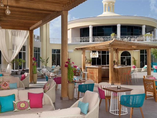 фото отеля Copthorne Lakeview Hotel, Green Community (ex. Courtyard by Marriott Dubai, Green Community) изображение №21