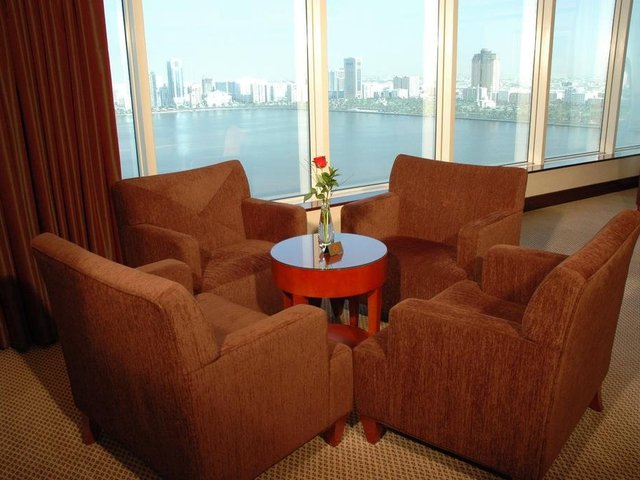 фото отеля Corniche Hotel Sharjah (ex. Hilton Sharjah; Corniche Al Buhaira) изображение №25