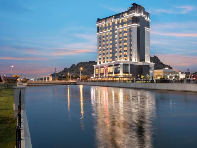 фото отеля Doubletree By Hilton Afyonkarahisar изображение №1