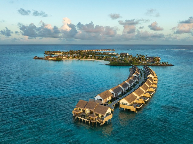 фото Hilton Maldives Amingiri Resort & Spa изображение №30