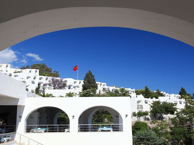 фотографии Holiday Inn Resort Bodrum (ex. Larissa Bodrum View Resort; Bodrum Bay Resort) изображение №20