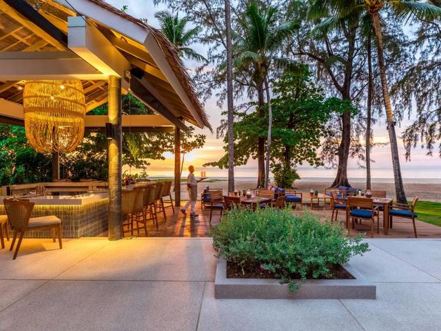 фотографии Outrigger Khao Lak Beach Resort (ex.Manathai; Royal Bangsak Beach Resort) изображение №28