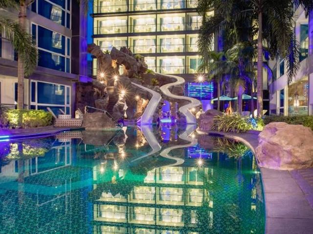 фотографии отеля Centara Azure Hotel Pattaya изображение №23