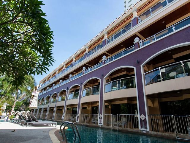 фото отеля Karon Sea Sands Resort & Spa изображение №25