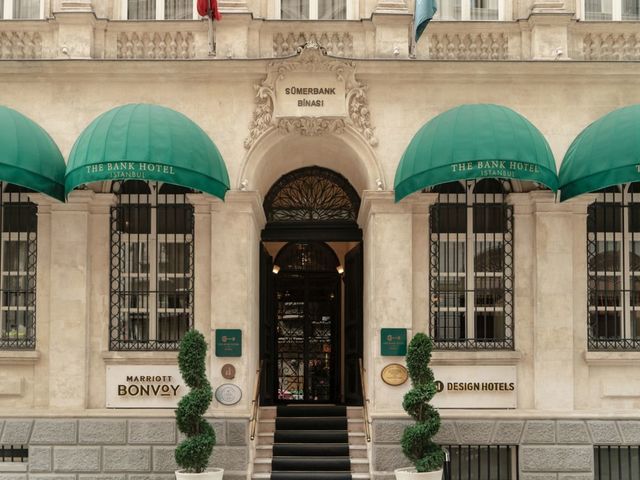 фото отеля The Bank Hotel Istanbul, A Member Of Design Hotels изображение №1