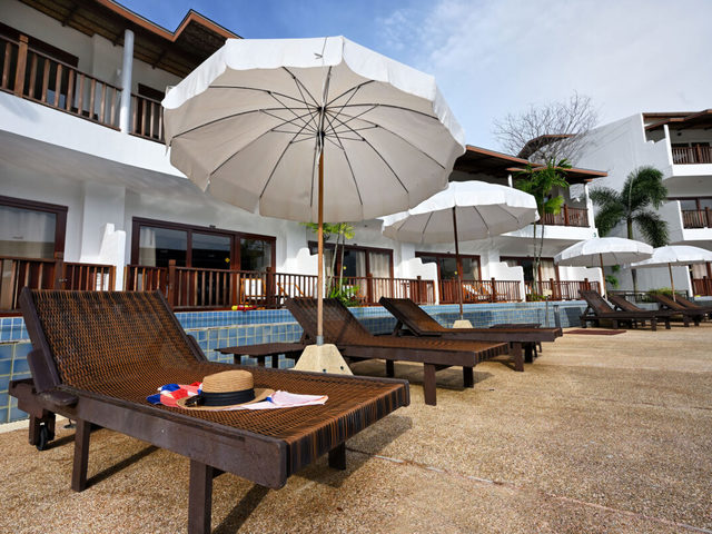 фото отеля Arinara Bangtao Beach Resort (ех. Dalar Resort BangTao Beach) изображение №61