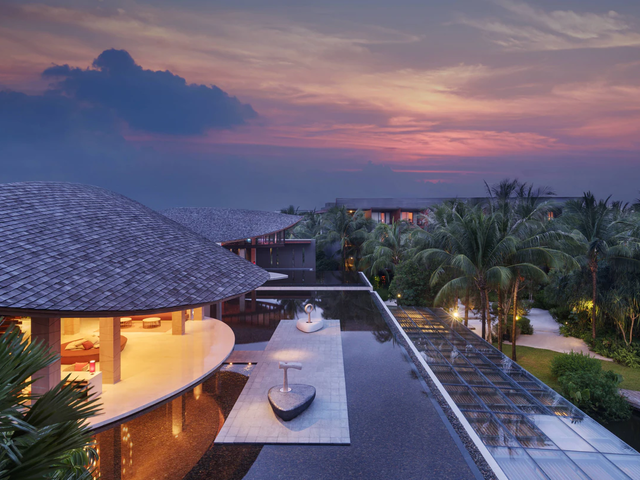 фото отеля Renaissance Phuket Resort & Spa изображение №5