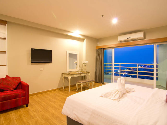 фотографии отеля V8 Seaview (ex. View Talay Marina Beach) изображение №19