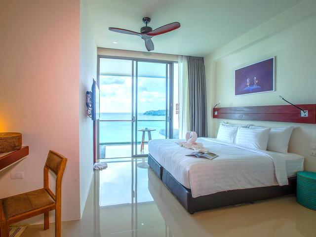 фото отеля Surin Beach Resort  изображение №37