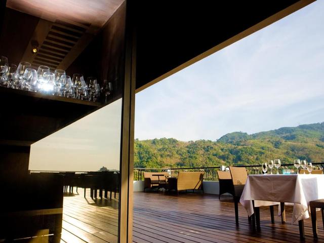 фото Casa Del M Patong Beach (ex. The M Resort Phuket; Patong Green Mountain Hotel) изображение №22